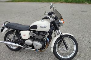 Triumph Bonneville - 2008