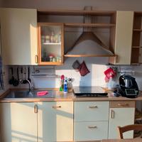 cucina di completa di elettrodomestici