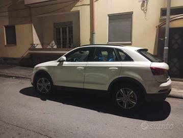 Audi Q3 2012 Advanced plu