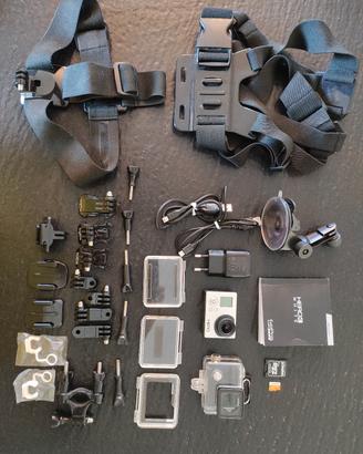 Action Camera GoPro Hero 3 White e Accessori 