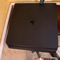 Play station 4 slim