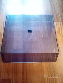 Coperchio giradischi universale e spazzolina.