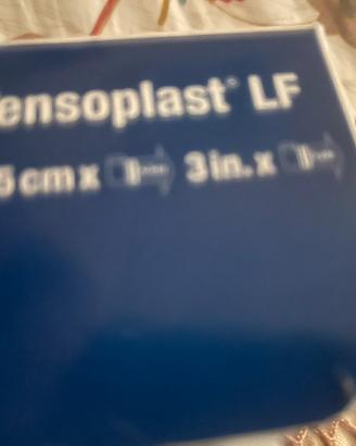 Bendaggio elastico Tensoplast