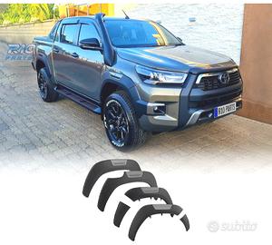 PARAFANGHI PASSARUOTA TOYOTA HILUX REVO 16-21