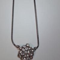 Girocollo punto luce