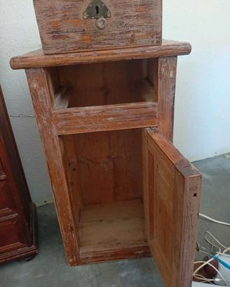 Comodini stile shabby