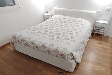 Letto matrimoniale 
