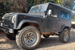 Defender 