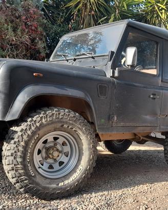 Defender 