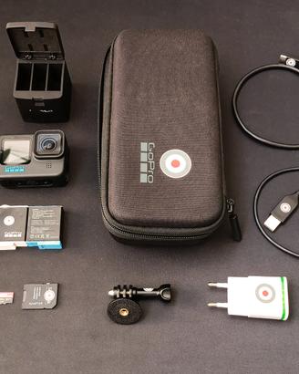 Gopro Hero 11 Black Action Camera Accessoriata