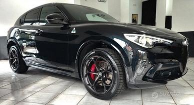 Alfa Romeo Stelvio 2.9 Bi-Turbo V6 510 CV AT8 Quad