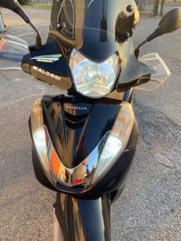 Scooter Honda ah 300i