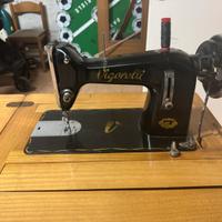 Macchina da cucire vigorelli