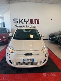 Fiat 500 500e Berlina 42 kWh Icon