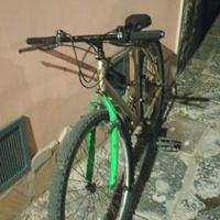 bici  quasi nuova 