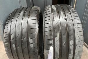 Coppia Gomme Toyo Tires 225/40/18