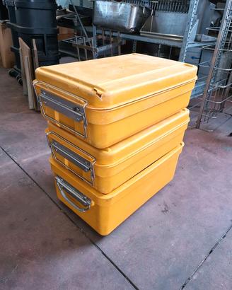 3 box isotermici impilabili usati