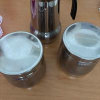 Macchinette del caffe + barattoli caffè e zucchero