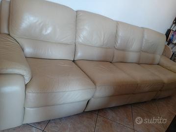 Divano in pelle quattro posti 