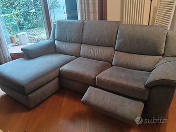 Divano poltrone e sofà,microfibra con Chase long