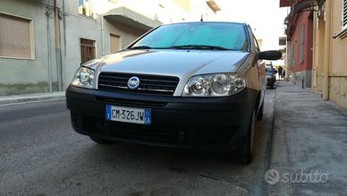 Fiat Punto 1.2 – MARCIANTE E PRONTA – lavori fatti