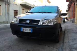 Fiat Punto 1.2 – MARCIANTE E PRONTA – lavori fatti