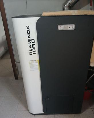 Caldaia a pellet 21,6kw per riscaldamento e sanita