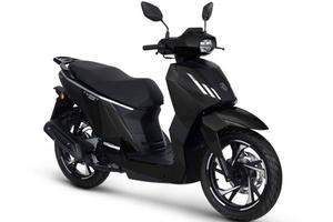 Scooter Peugeot Tweet 125