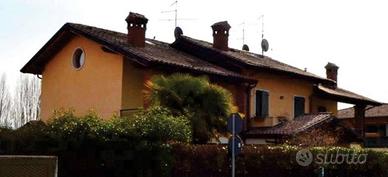 Immobile in asta di 269 m² con 3 locali e box auto