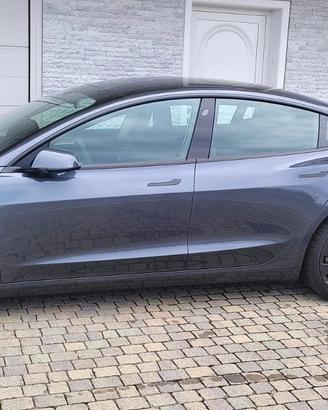 Tesla Model 3 - Performane - 2023