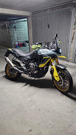 Suzuki V - Strom 800 DE - 2024