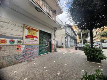 NEGOZIO A MELITO DI NAPOLI