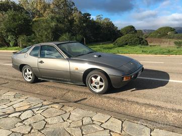 Porsche 924/944 - 1983