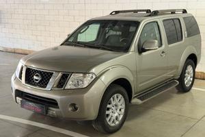 Nissan Pathfinder 2.5 dCi Sport