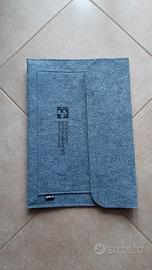 custodia per PC in feltro