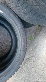 gomme invernali laufenn 225 40 r18