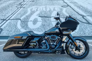Harley-Davidson Road Glide Special 114