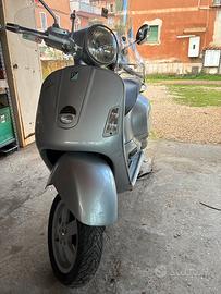 Vespa GTS 250