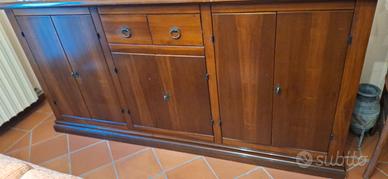 Credenza in arte povera 