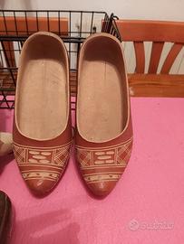 Zoccoli andalusi in legno