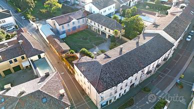 VILLA SINGOLA A SAN MARTINO DI LUPARI
