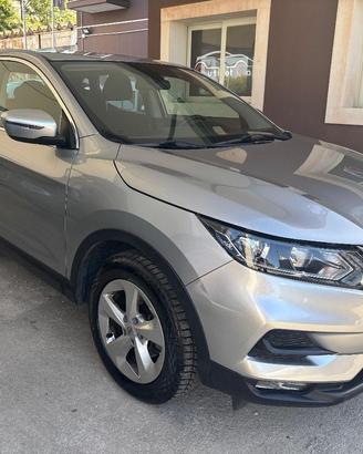 NISSAN - Qashqai - 1.5 dCi Business