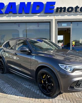 Alfa Romeo Stelvio 2.9 Bi-Turbo V6 510 CV AT8 QUAD