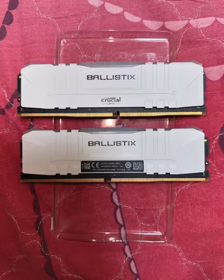 Crucial Ballistix RAM 2 x 8 GB