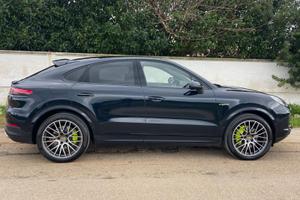 PORSCHE CAYENNE COUPE  E- Hybrid    CON GARANZIA
