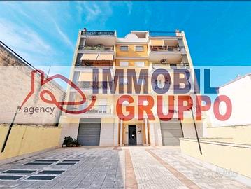 Mansarda Terrazzaa arredata con box