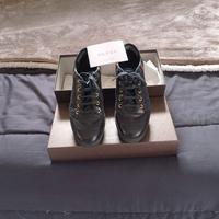scarpe di Gucci