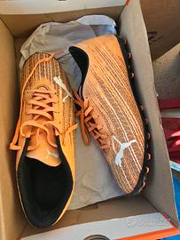 scarpe calcetto n. 40.5