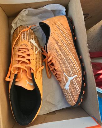 scarpe calcetto n. 40.5