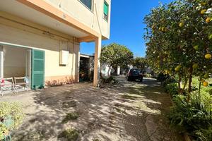 2 LOCALI A POMIGLIANO D'ARCO